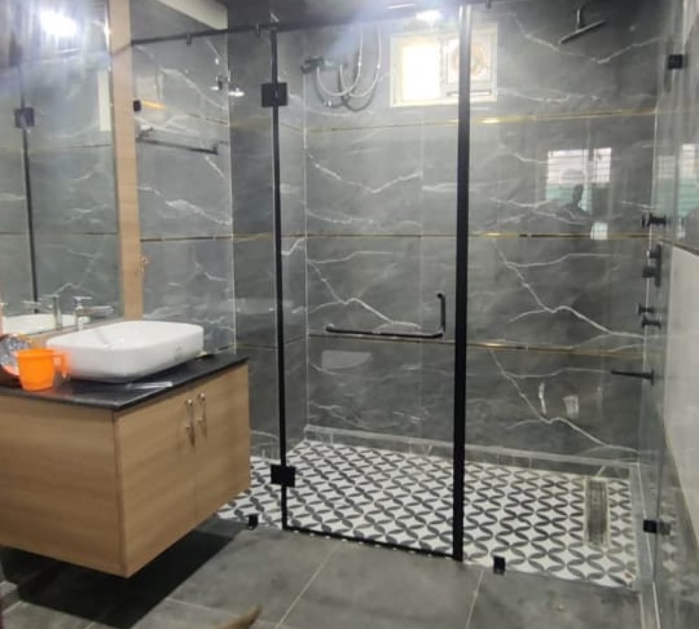 WhatsApp Image 2025-10-24 at 16.45.06 (1)