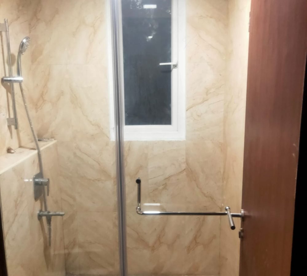 WhatsApp Image 2025-10-24 at 16.45.07